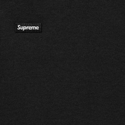 {Supreme} シュプリーム フーディ Hoodie 送料関税込み