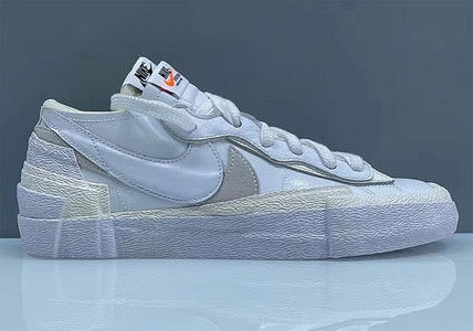 [SACAI] x Nike Blazer Low Patent Leather