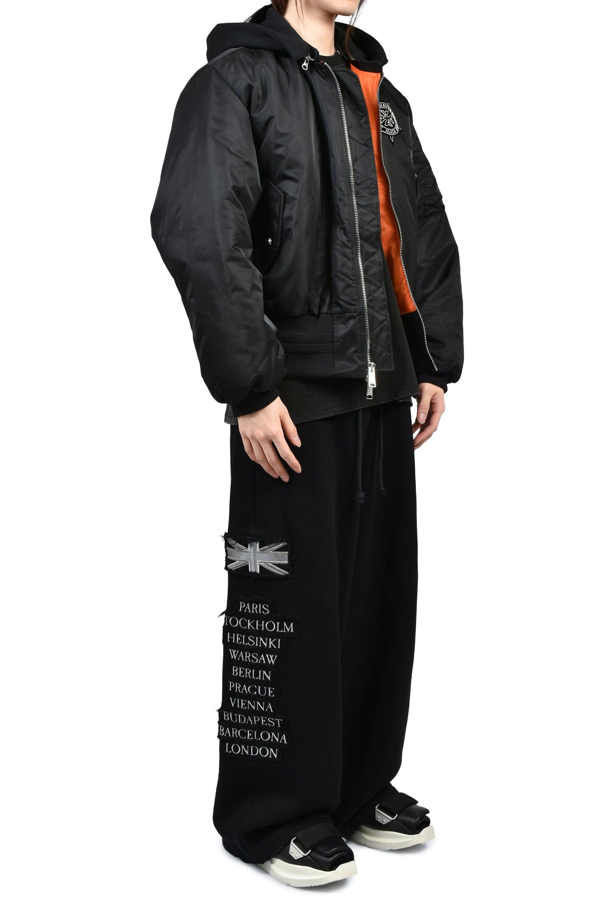 ALICE HOLLYWOOD アリス・ハリウッド【本物保証】アウター、に ストリート系 メンズ  HOODED MA-1 BOMBER JACKET / BLK