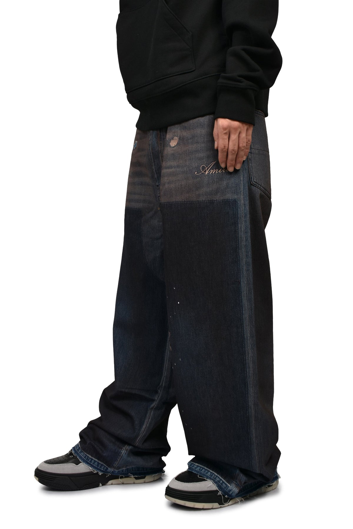 AMIRI アミリ 【本物保証】 デニムパンツ ストリート系 メンズ FADED CARPENTER JEAN / DARK DUST