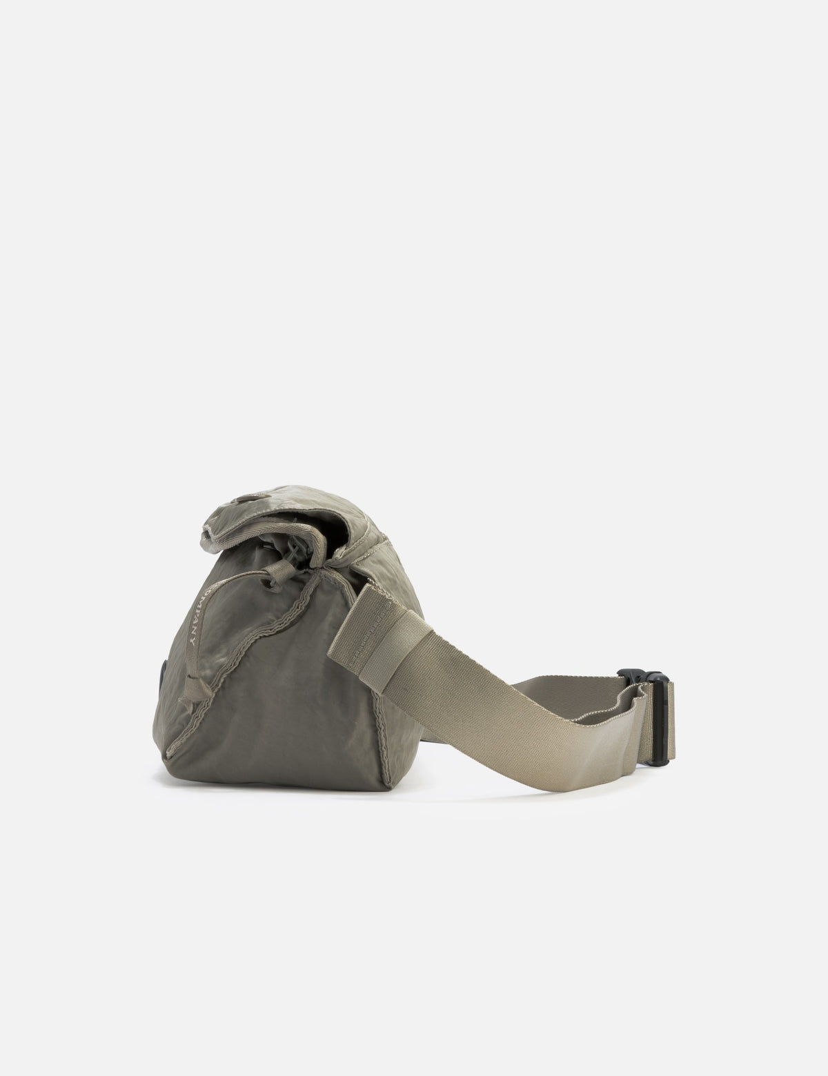 C P Company シーピーカンパニー 【本物保証】 ウエストポーチ ストリート系 メンズ Nylon B Lens Zipped Waist Bag