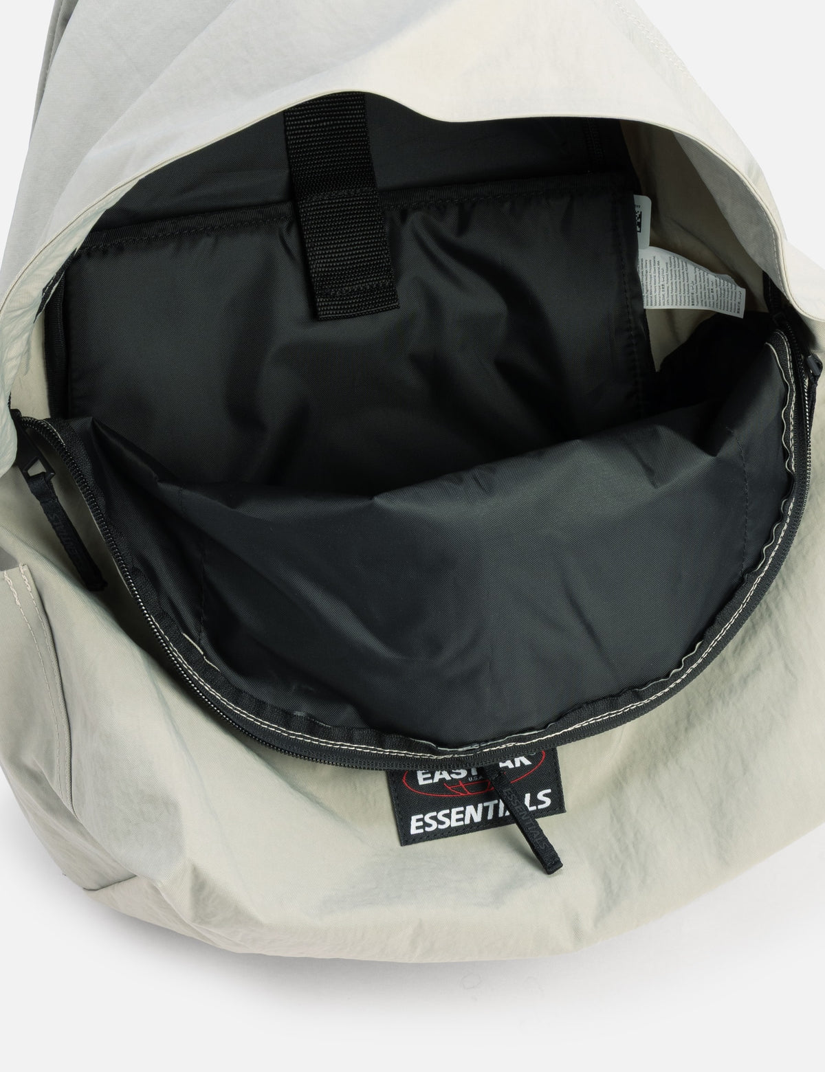 Fear Of God Essentials フィアオブゴッド 【本物保証】 バッグ ストリート系 ユニセックス Eastpak X Fear Of God Essentials Backpack
