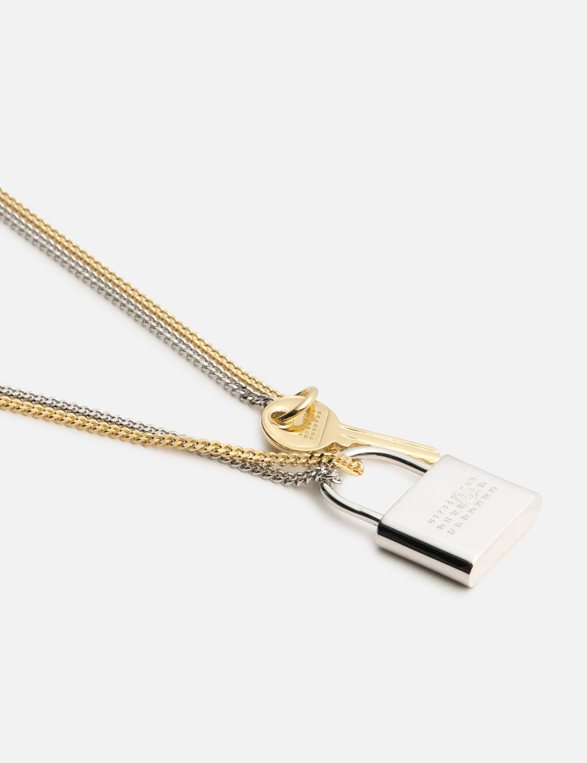 Mm6 Maison Margiela エムエムシックス　メゾン・マルジェラ 【本物保証】 ネックレス ストリート系 ユニセックス Lock & Key Necklace