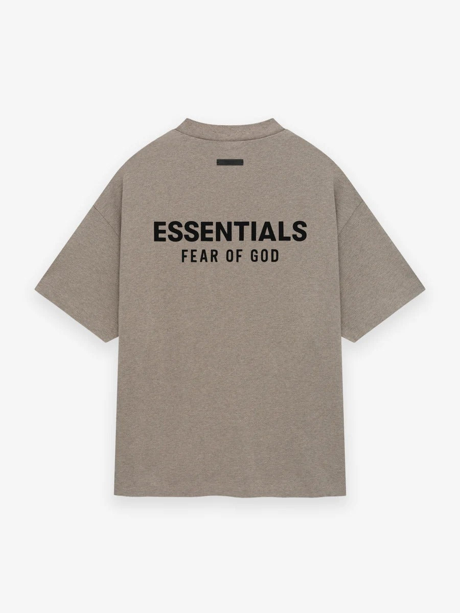 Essentials エッセンシャルズ【本物保証】セットアップ tee Tシャツ 半袖 ハーフパンツ メンズ レディース ショートパンツ ビンテージ Fear Of God フィアオブゴッド tee & Shorts シュプリーム ステューシー に続き ストリート ウェアの大定番となったブランド 大きいサイズ