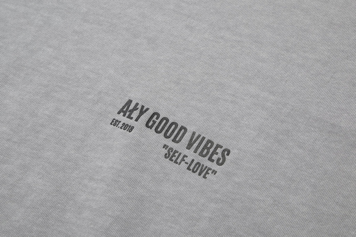 [ALY] アリ Tシャツ T-Shirt (送料関税込み)