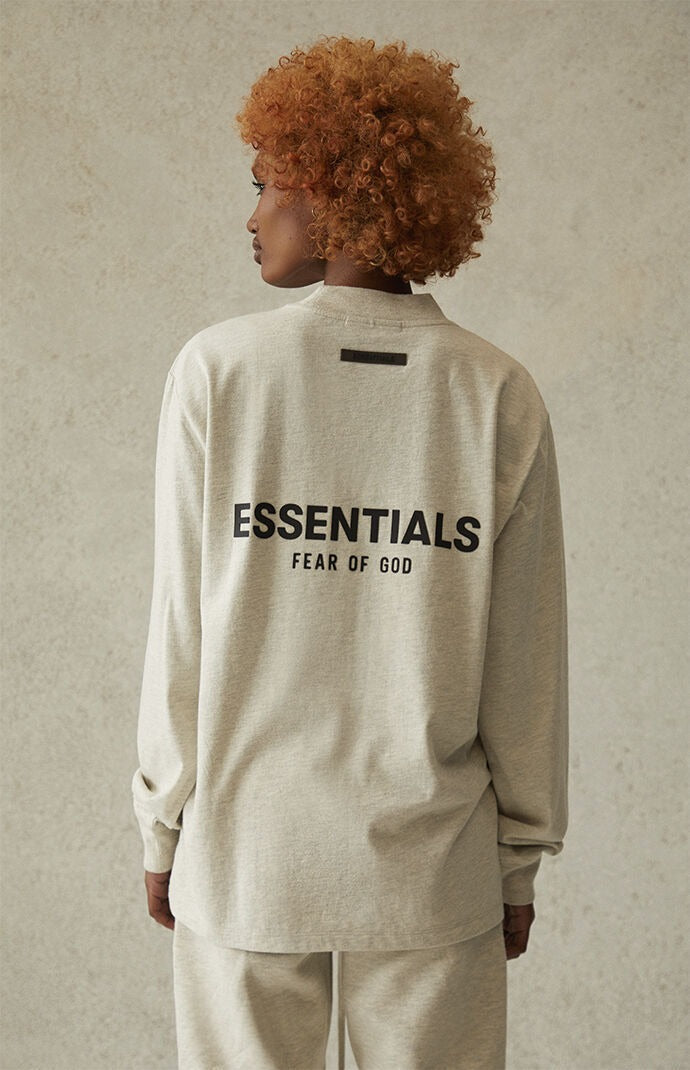 Essentials エッセンシャルズ【本物保証】LS ロゴTシャツ ストリート メンズ ロンT 長袖 Fear Of God フィアオブゴッド Long Sleeve T-Shirt  ロンティ ヴィンテージ ビンテージ ブランドロゴ NBA バスケ アディダス ナイキ NIKE MLB メジャーリーグ 野球 ニューエラ コラボ