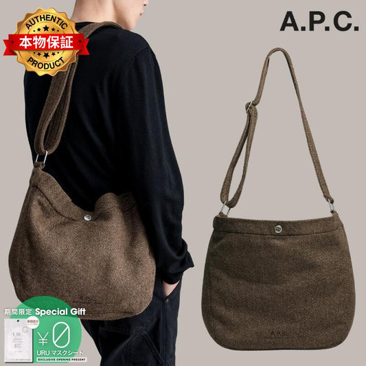 Apc アーペーセー 【本物保証】 ショルダーバッグ ストリート系 ユニセックス Journal Satchel