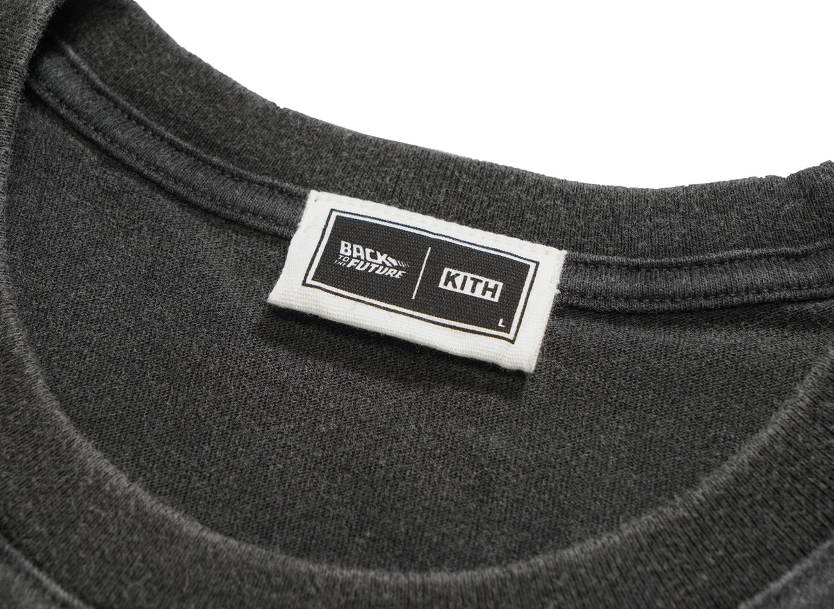 KITH キス 【本物保証】 Tシャツ ストリート系 ユニセックス キス x バックトゥザフューチャー マーティシェイズ ヴィンテージTシャツ "ブラック"