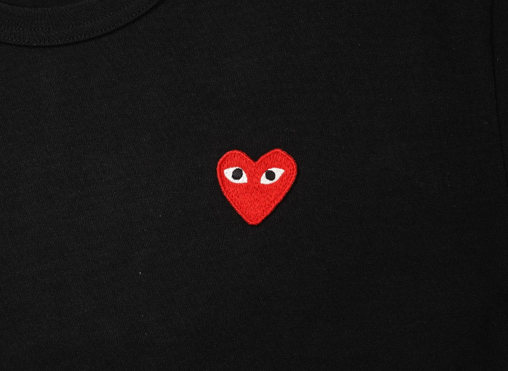 PLAY COMME des GARCONS プレイ コムデギャルソン 【本物保証】 Tシャツ ストリート系 ユニセックス プレイコムデギャルソン Tシャツ "ブラック"