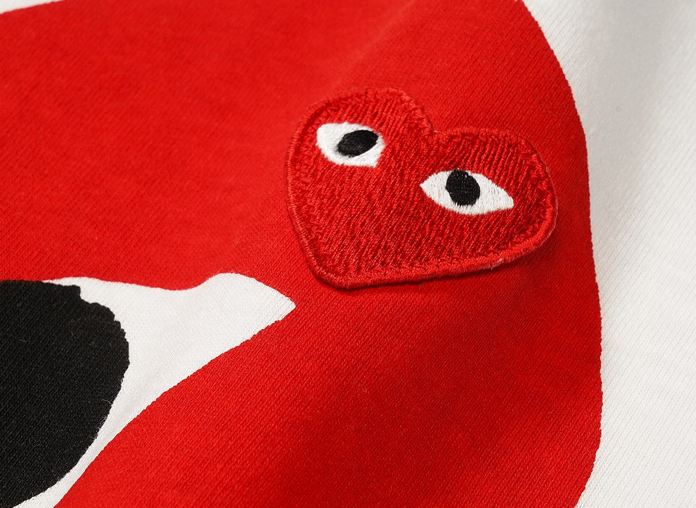 PLAY COMME des GARCONS プレイ コムデギャルソン 【本物保証】 Tシャツ ストリート系 ユニセックス プレイコムデギャルソン Tシャツ AX-T026-051 "ホワイト"