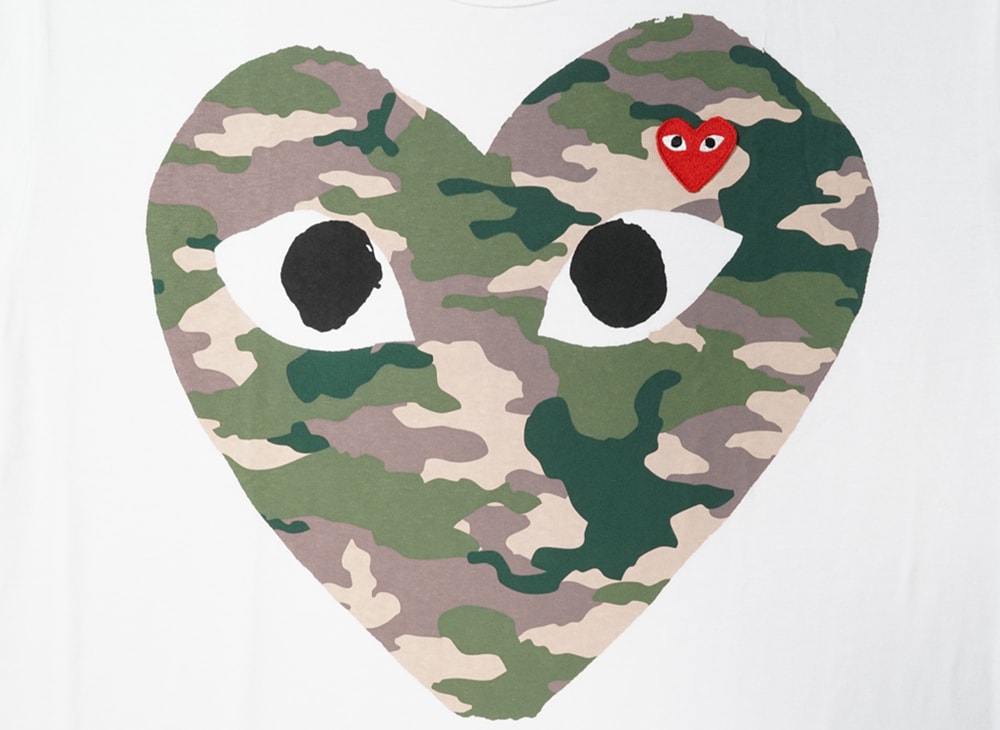PLAY COMME des GARCONS プレイ コムデギャルソン 【本物保証】 Tシャツ ストリート系 ユニセックス プレイコムデギャルソン AX-T242-051 "ホワイト"