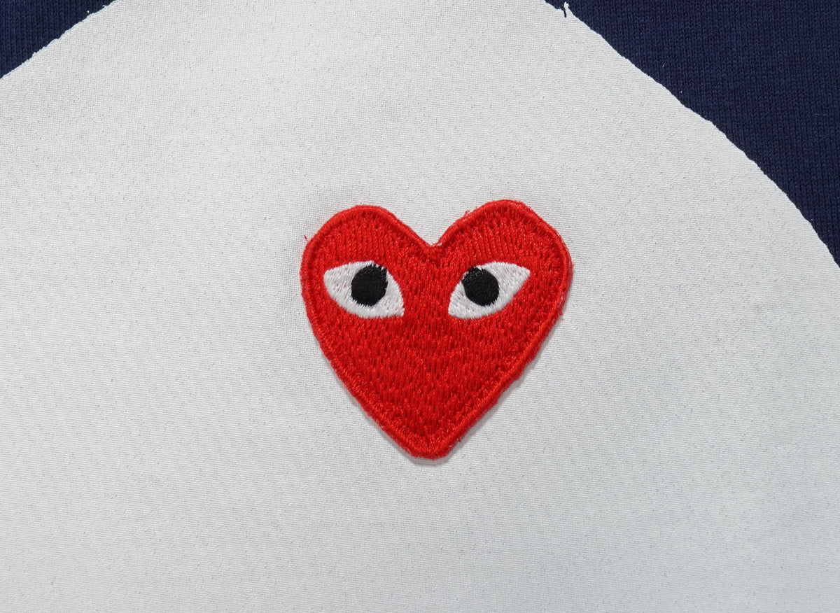 PLAY COMME des GARCONS プレイ コムデギャルソン 【本物保証】 Tシャツ ストリート系 ユニセックス プレイコムデギャルソン AX-T184-051 "ネイビー"