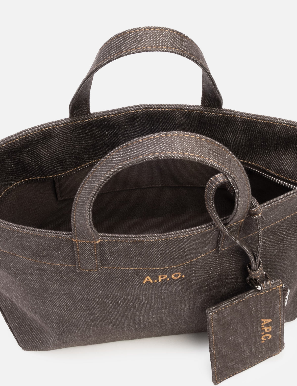Apc アーペーセー 【本物保証】 バッグ ストリート系 レディース Le Drummer Toile Small Bag