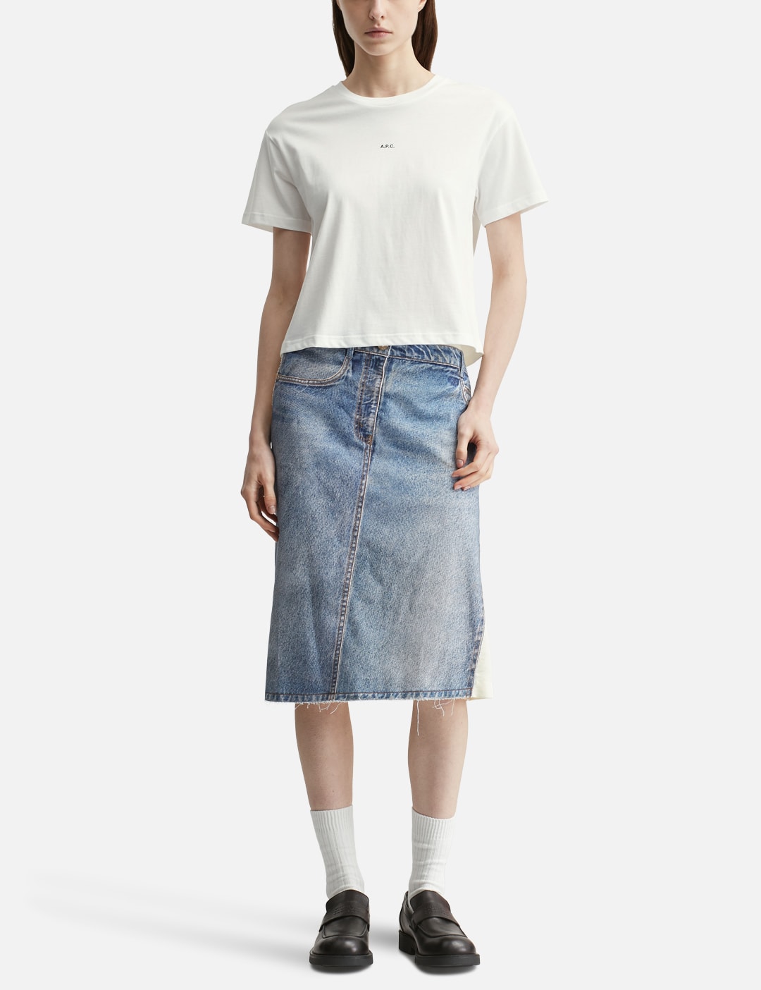Apc アーペーセー 【本物保証】 Tシャツ ストリート系 レディース Boxy Micro Logo T-Shirt
