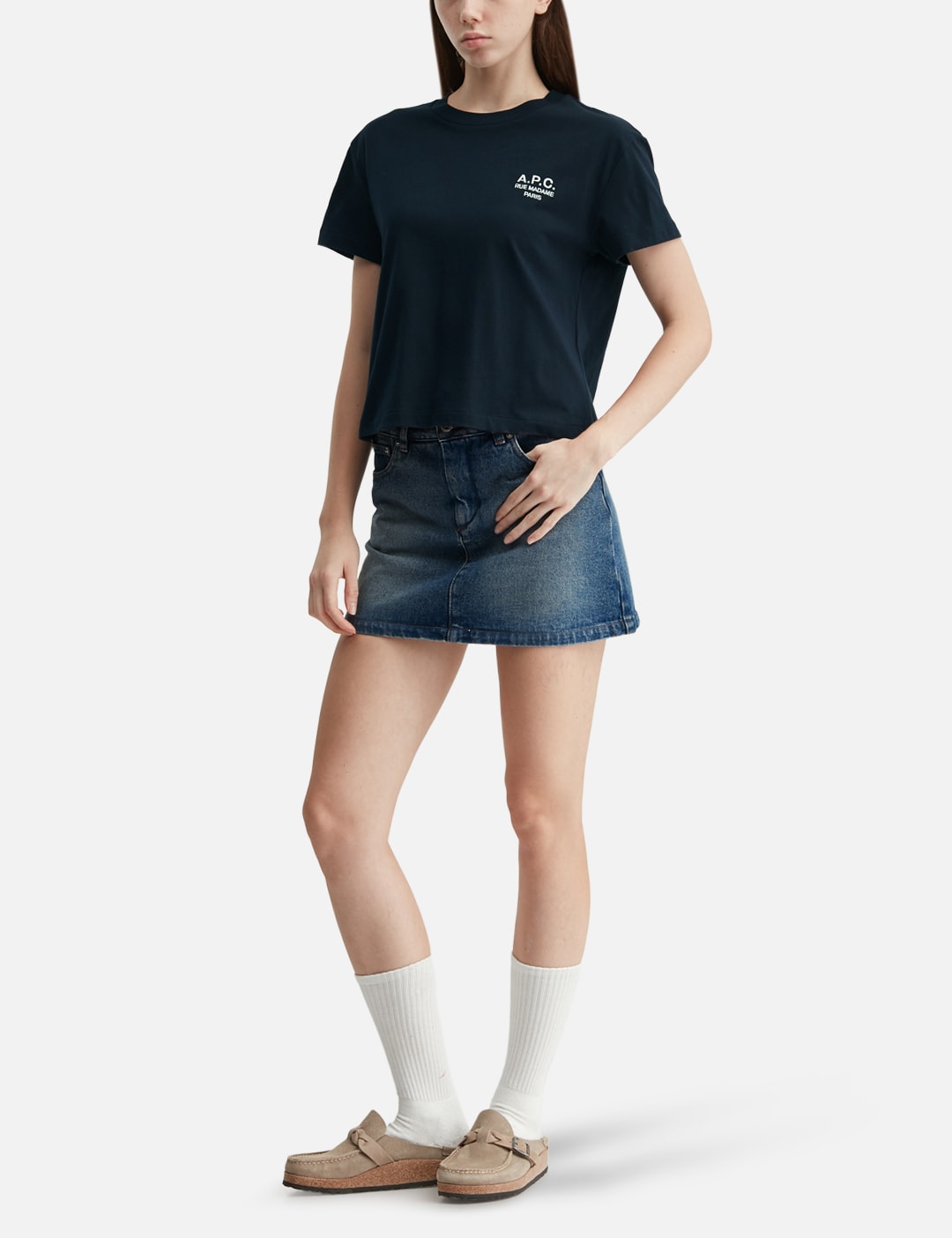 Apc アーペーセー 【本物保証】 Tシャツ ストリート系 レディース Boxy Rue Madame T-Shirt