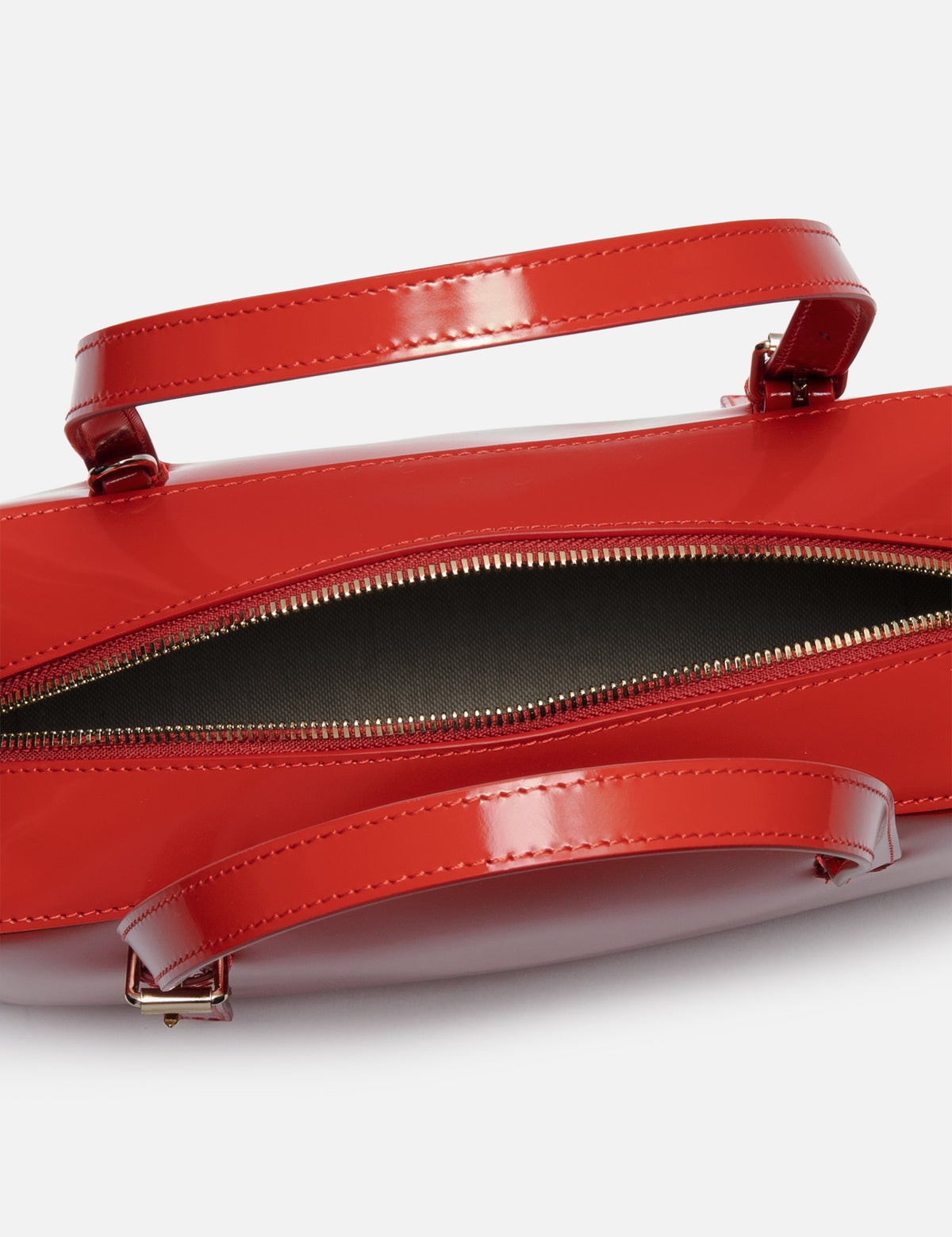 Apc アーペーセー 【本物保証】 バッグ ストリート系 レディース Virginie Box Bag