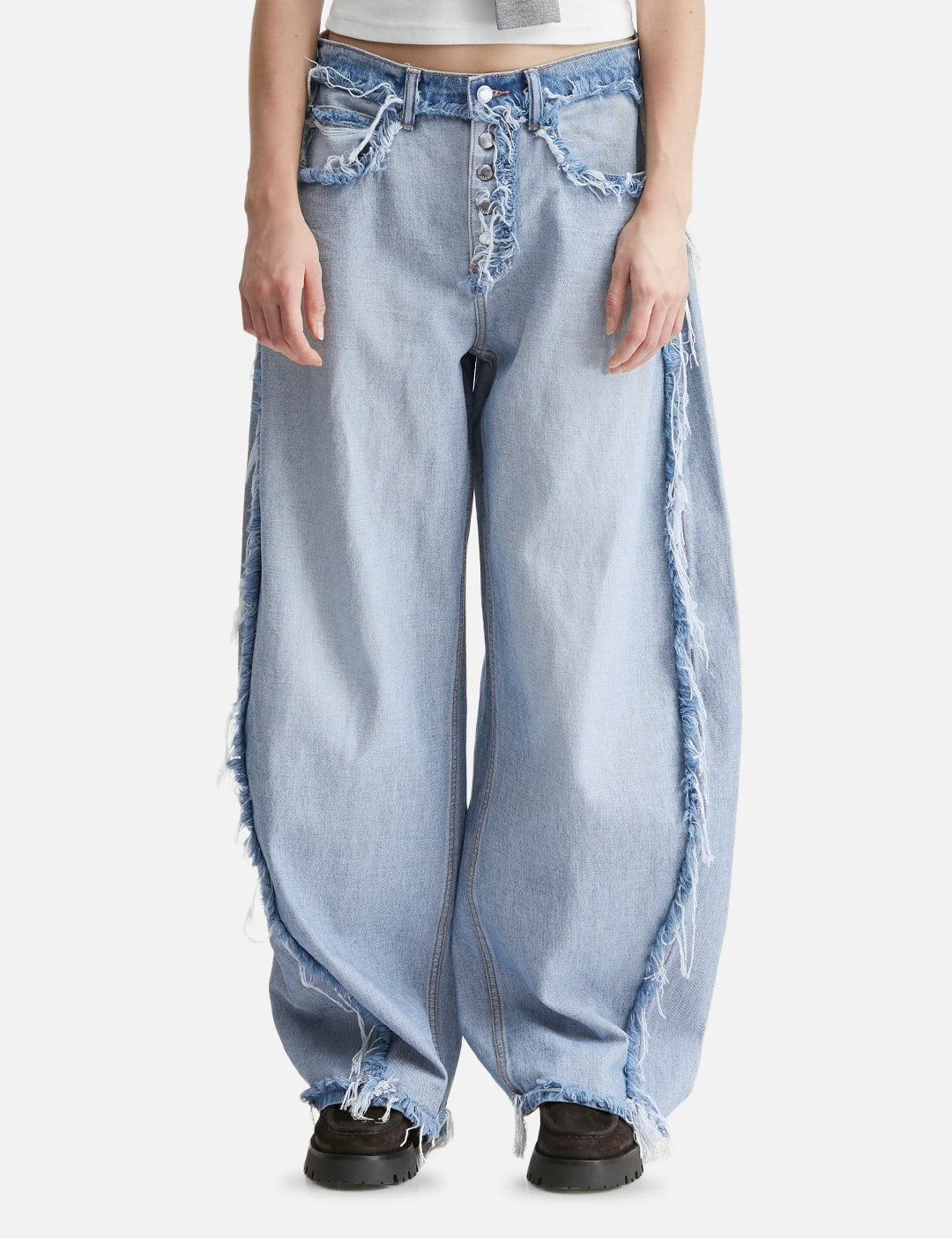 Alexander Wang アレキサンダーワン 【本物保証】 デニムパンツ ストリート系 レディース Mid-Rise Inverted Blow Up Jean With Embossed Logo