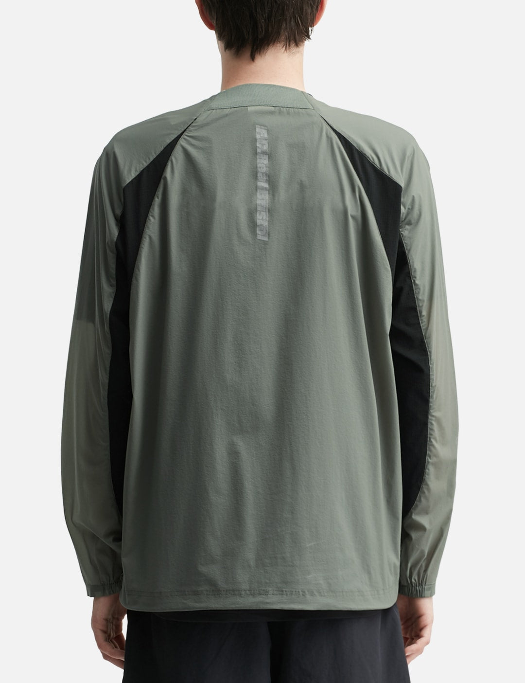 F C Real Bristol エフシーレアルブリストル 【本物保証】 パーカー・スウェット ストリート系 メンズ Ultra Light Weight Half Zip Piste