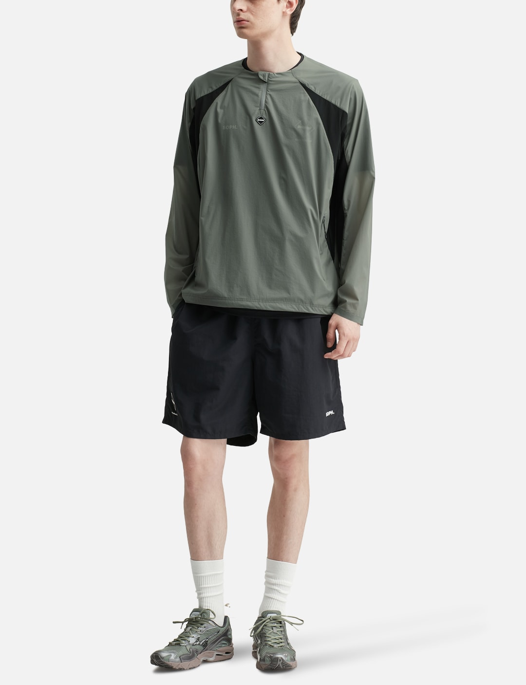 F C Real Bristol エフシーレアルブリストル 【本物保証】 パーカー・スウェット ストリート系 メンズ Ultra Light Weight Half Zip Piste