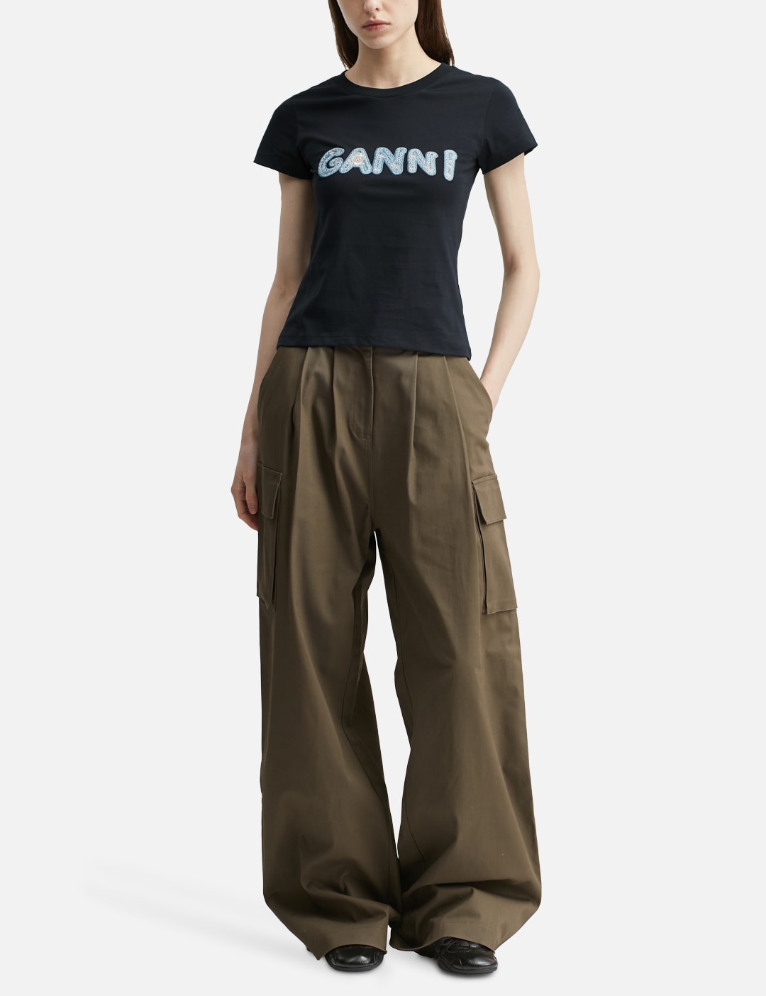 Ganni ガニー 【本物保証】 Tシャツ ストリート系 レディース Ganni Logo Embroidery Baby Fit T-Shirt