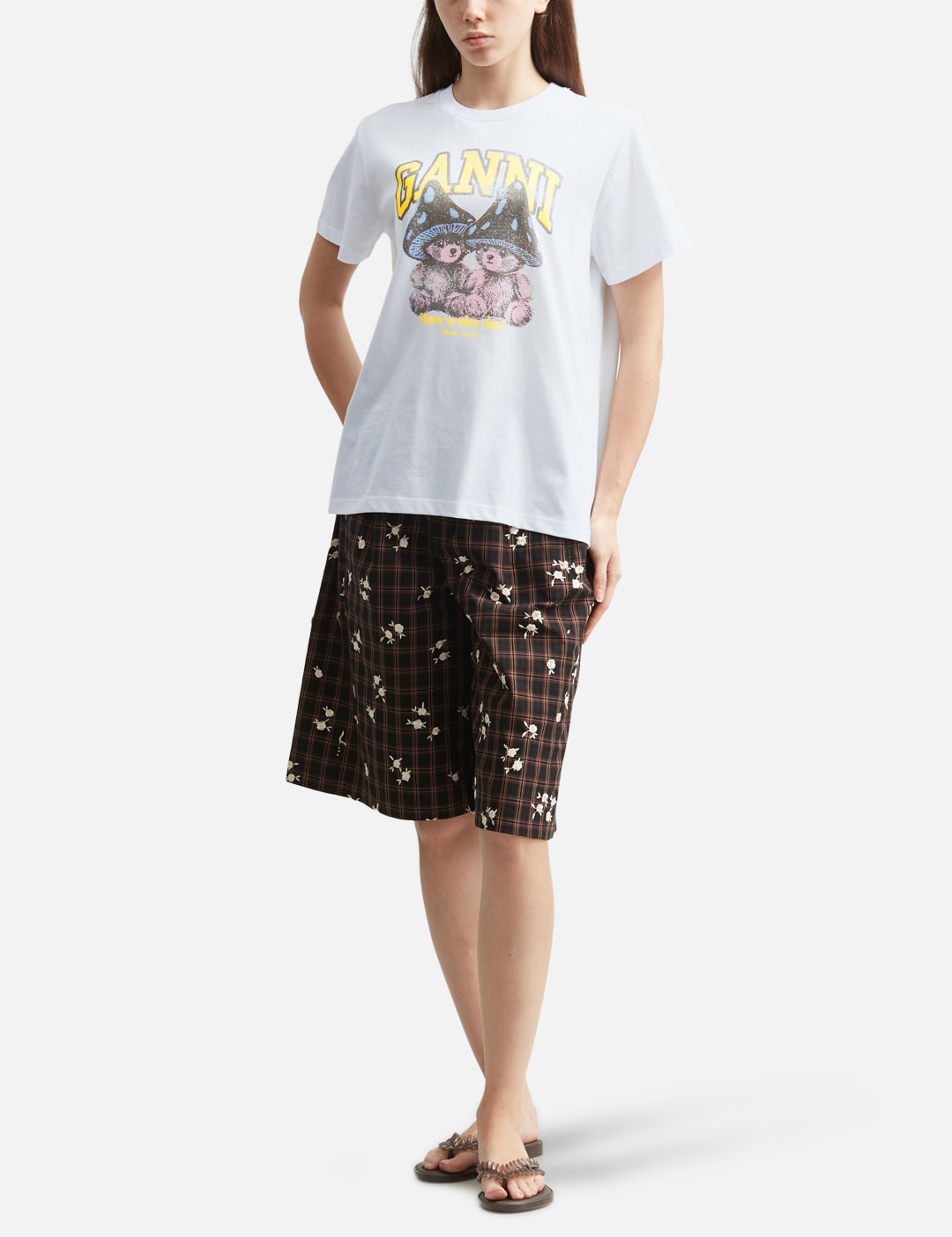 Ganni ガニー 【本物保証】 Tシャツ ストリート系 レディース T-Shirt With Mushroom Teddy