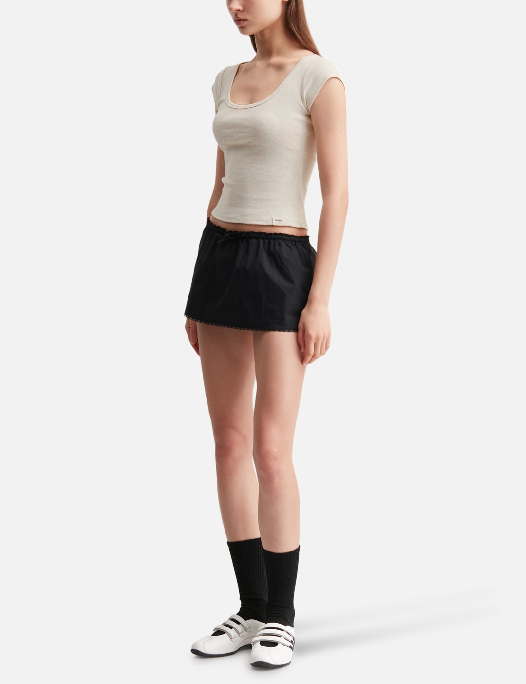 Glowny グロウニー 【本物保証】 Tシャツ ストリート系 レディース G Deep Scoop Tee