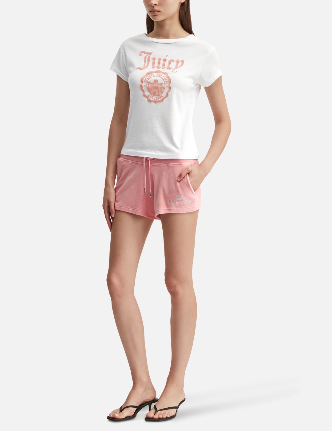 Sporty And Rich スポーティ＆リッチ 【本物保証】 Tシャツ ストリート系 レディース Sporty & Rich X Juicy Couture Juicy Emblem Essentials T-Shirt