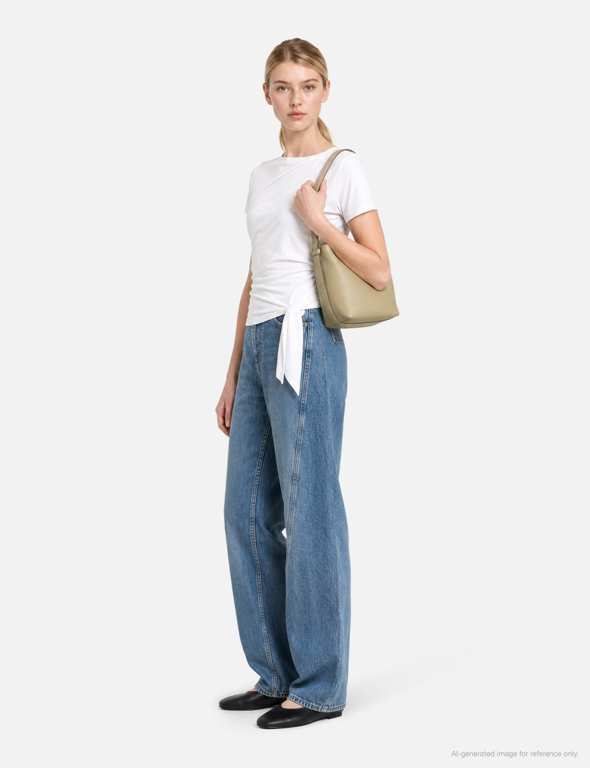 Toteme トテーム 【本物保証】 バッグ ストリート系 レディース Small Belted Grained-Leather Tote
