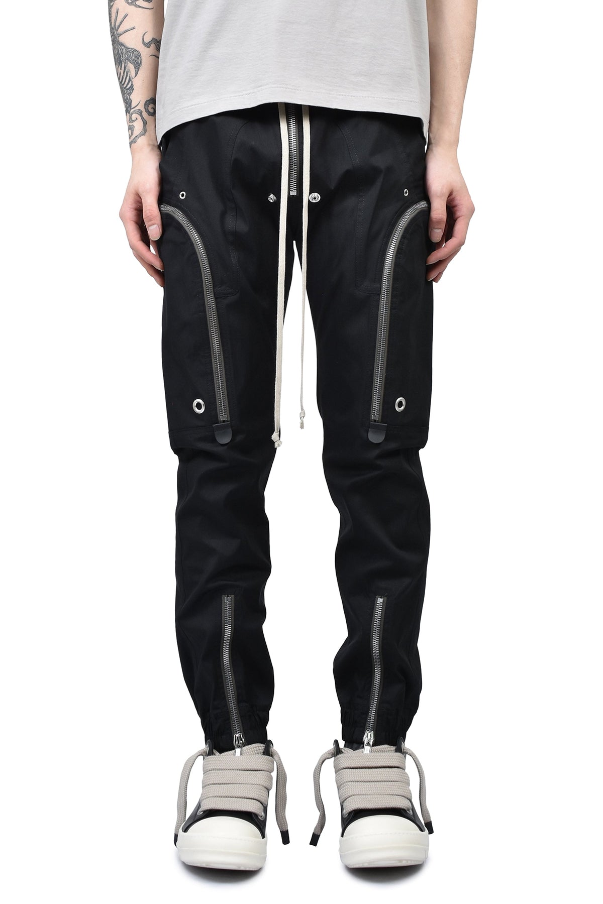 Rick Owens リックオウエンス 【本物保証】 パンツ、ストリートスタイル、メンズ BAUHAUS CARGO / BLK