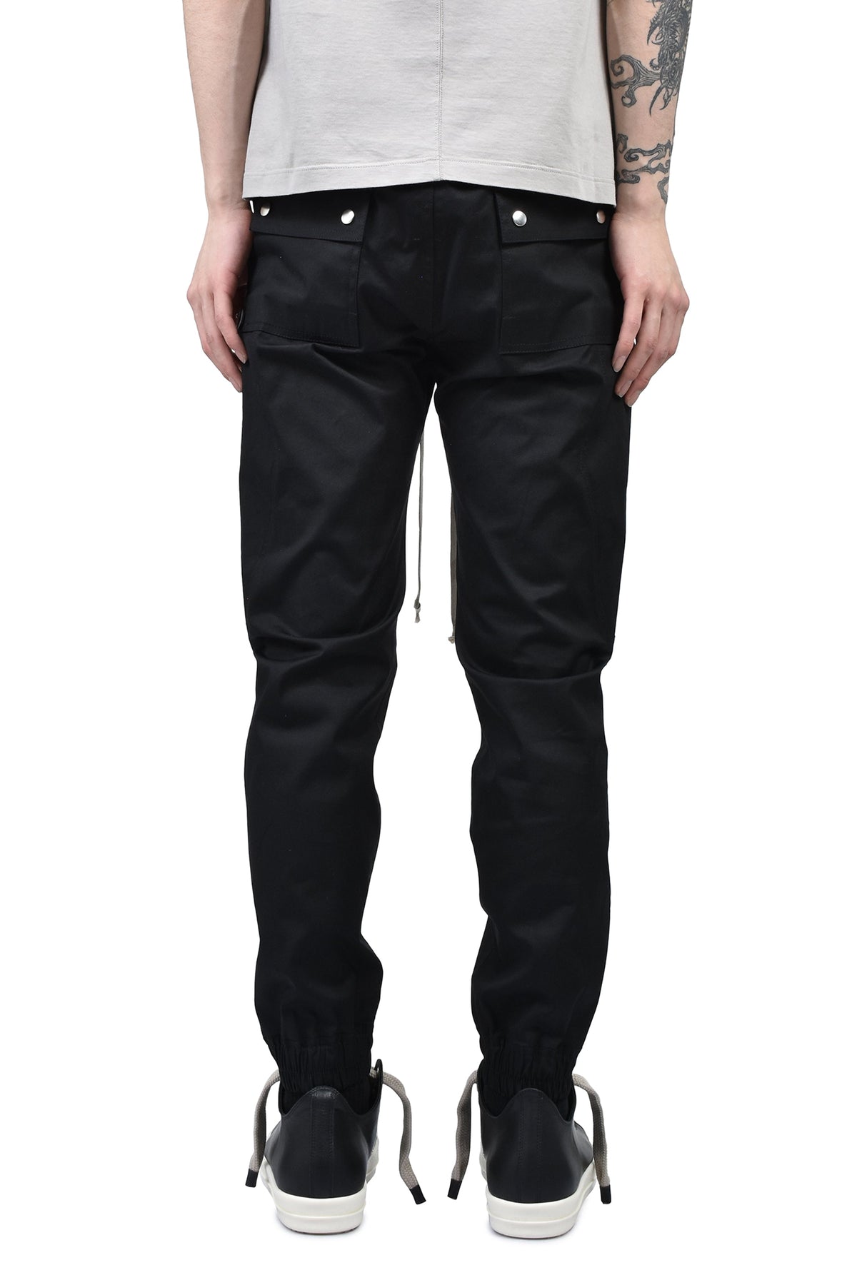 Rick Owens リックオウエンス 【本物保証】 パンツ、ストリートスタイル、メンズ BAUHAUS CARGO / BLK