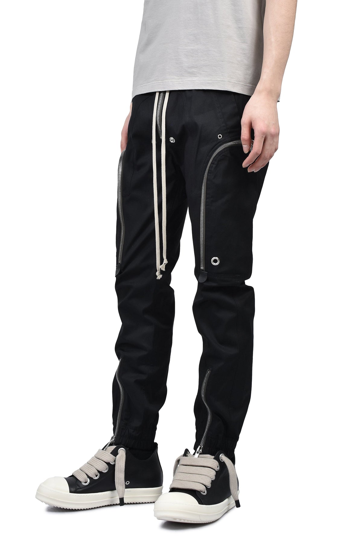 Rick Owens リックオウエンス 【本物保証】 パンツ、ストリートスタイル、メンズ BAUHAUS CARGO / BLK