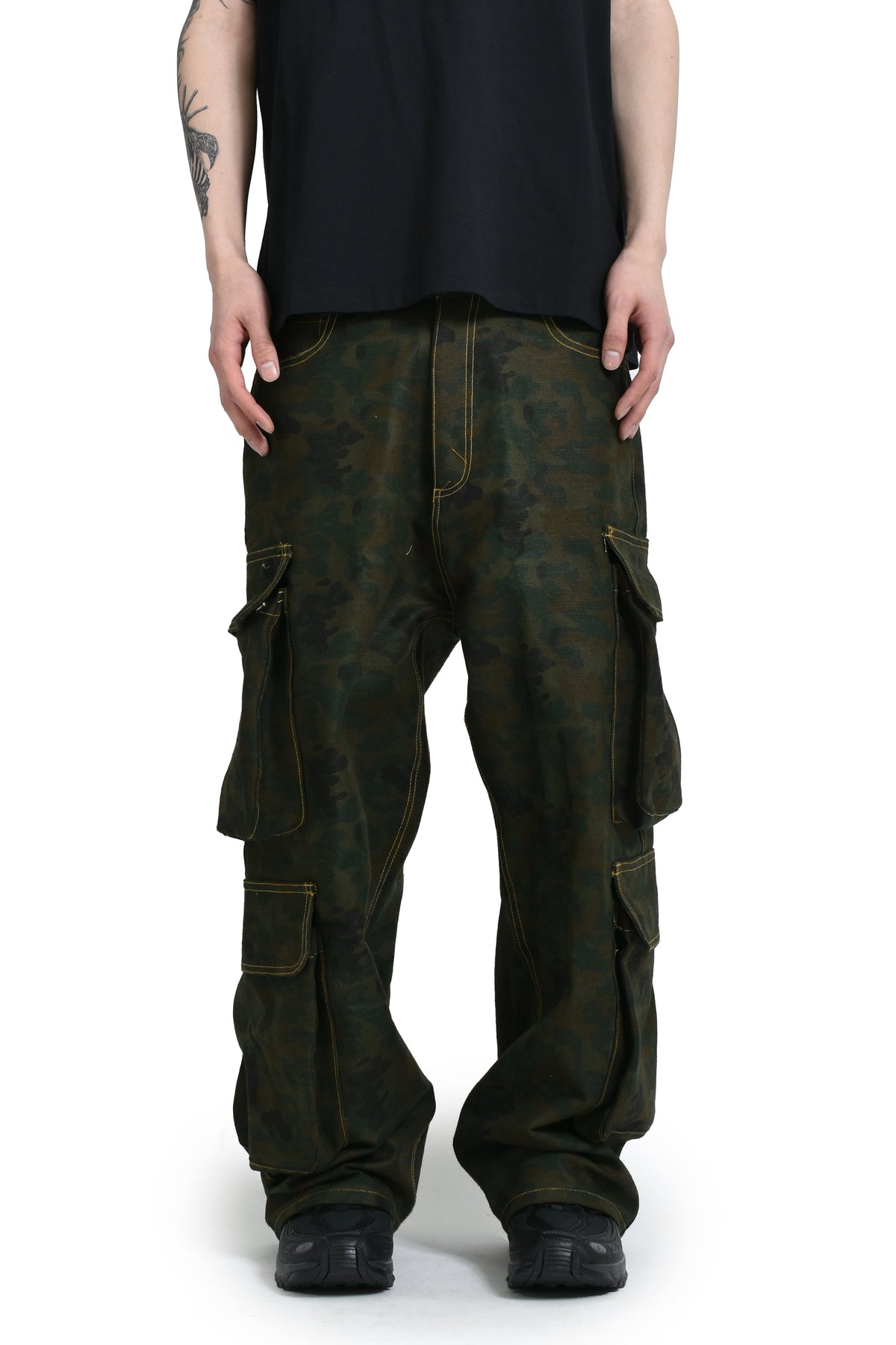 The Edge of Earth(TM) ジ エッジ オブ アース" 【本物保証】 カーゴパンツ ストリート系 メンズ HANZO CARGOS / CAMO
