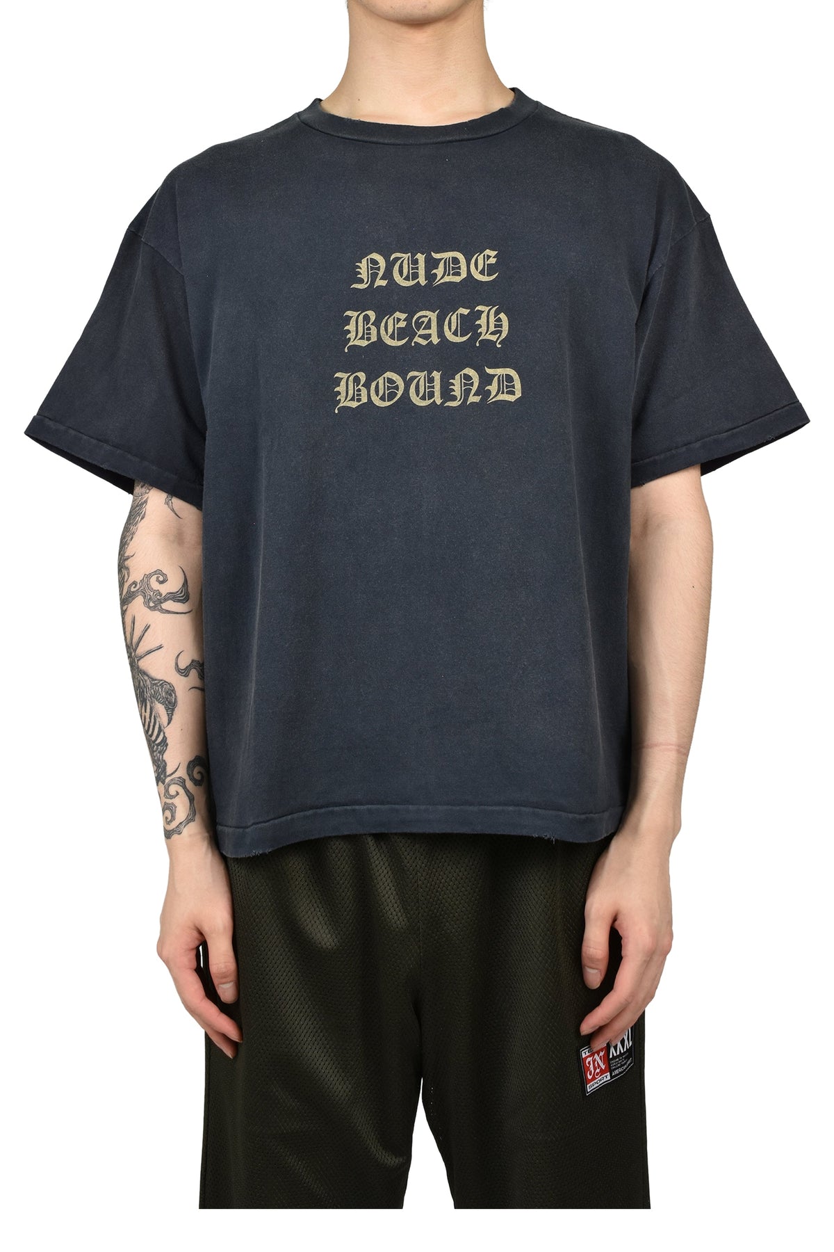 JUN/NAKAYAMA ジュン/中山 【本物保証】 Tシャツ ストリート系 メンズ NUDE BEACH T-SHIRTS / BLK