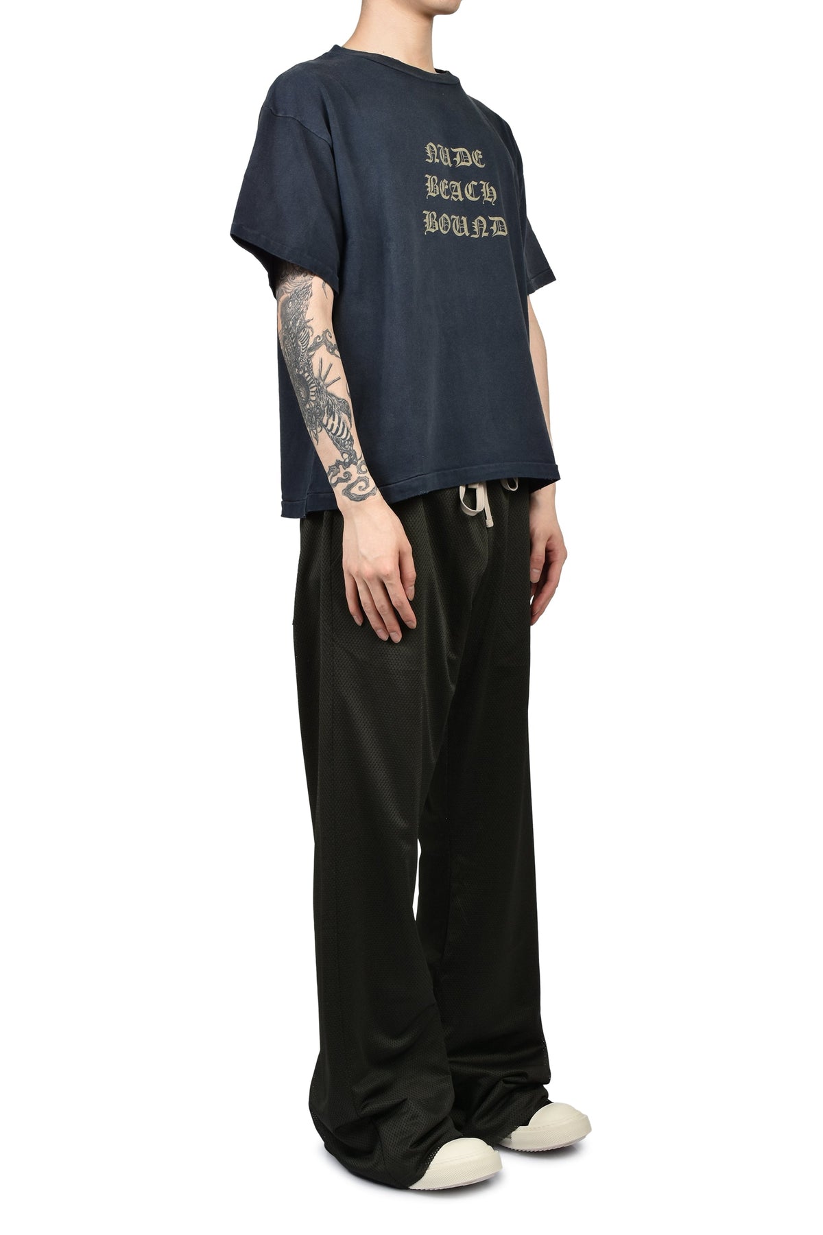 JUN/NAKAYAMA ジュン/中山 【本物保証】 Tシャツ ストリート系 メンズ NUDE BEACH T-SHIRTS / BLK