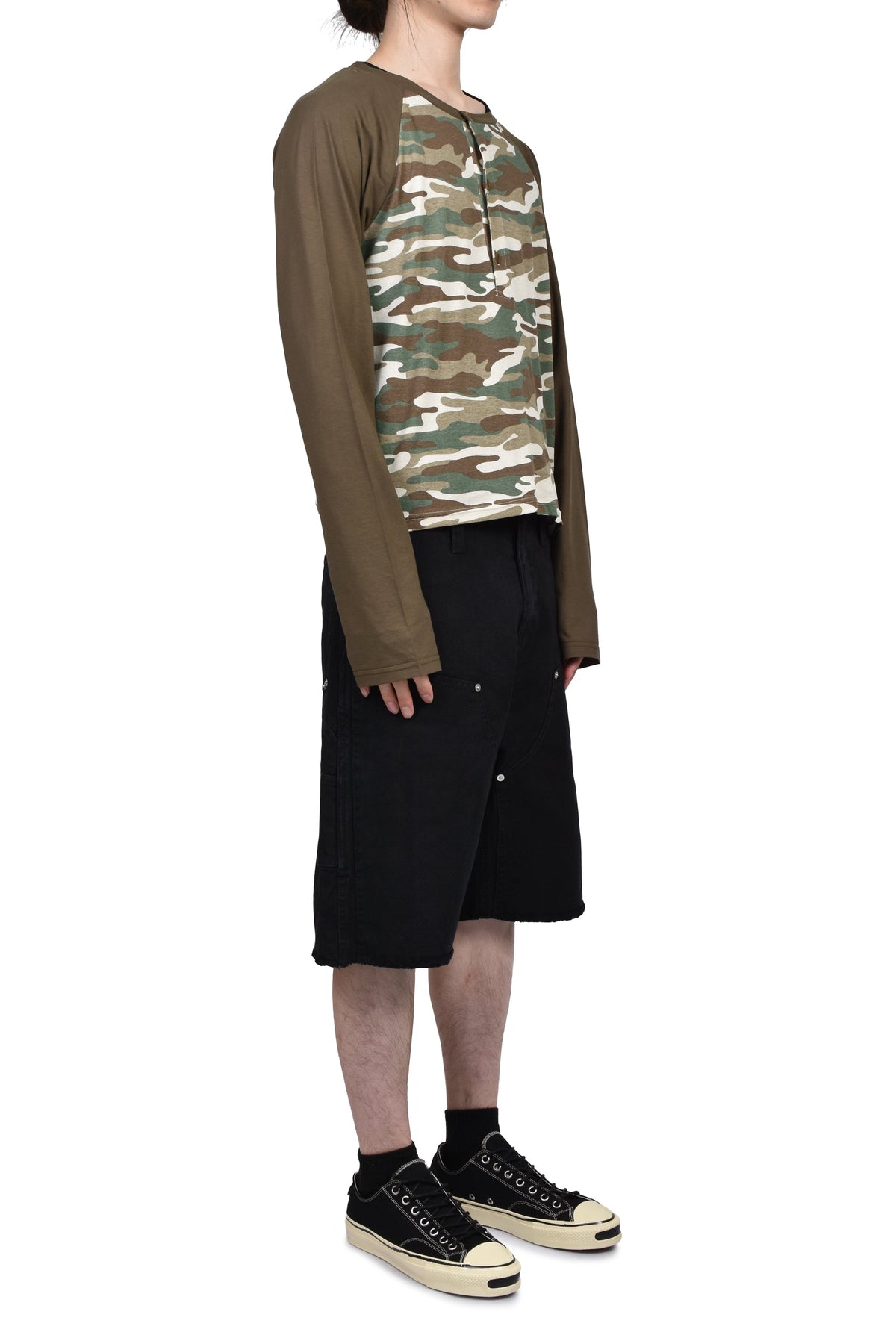 JUN/NAKAYAMA ジュン/中山 【本物保証】 Tシャツ ストリート系 メンズ RAGLAN HENLEY NECK TEE / CAMO