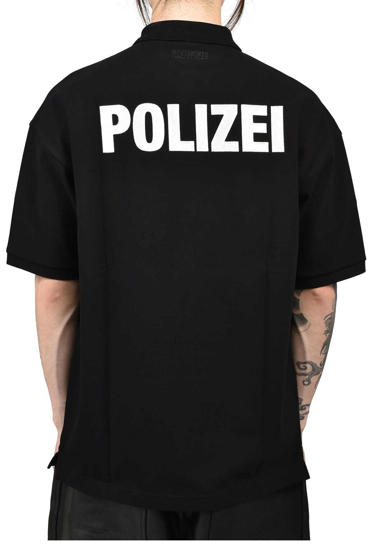VETEMENTS ヴェトモン 【本物保証】 Tシャツ ストリート系 メンズ POLIZEI POLO / BLK