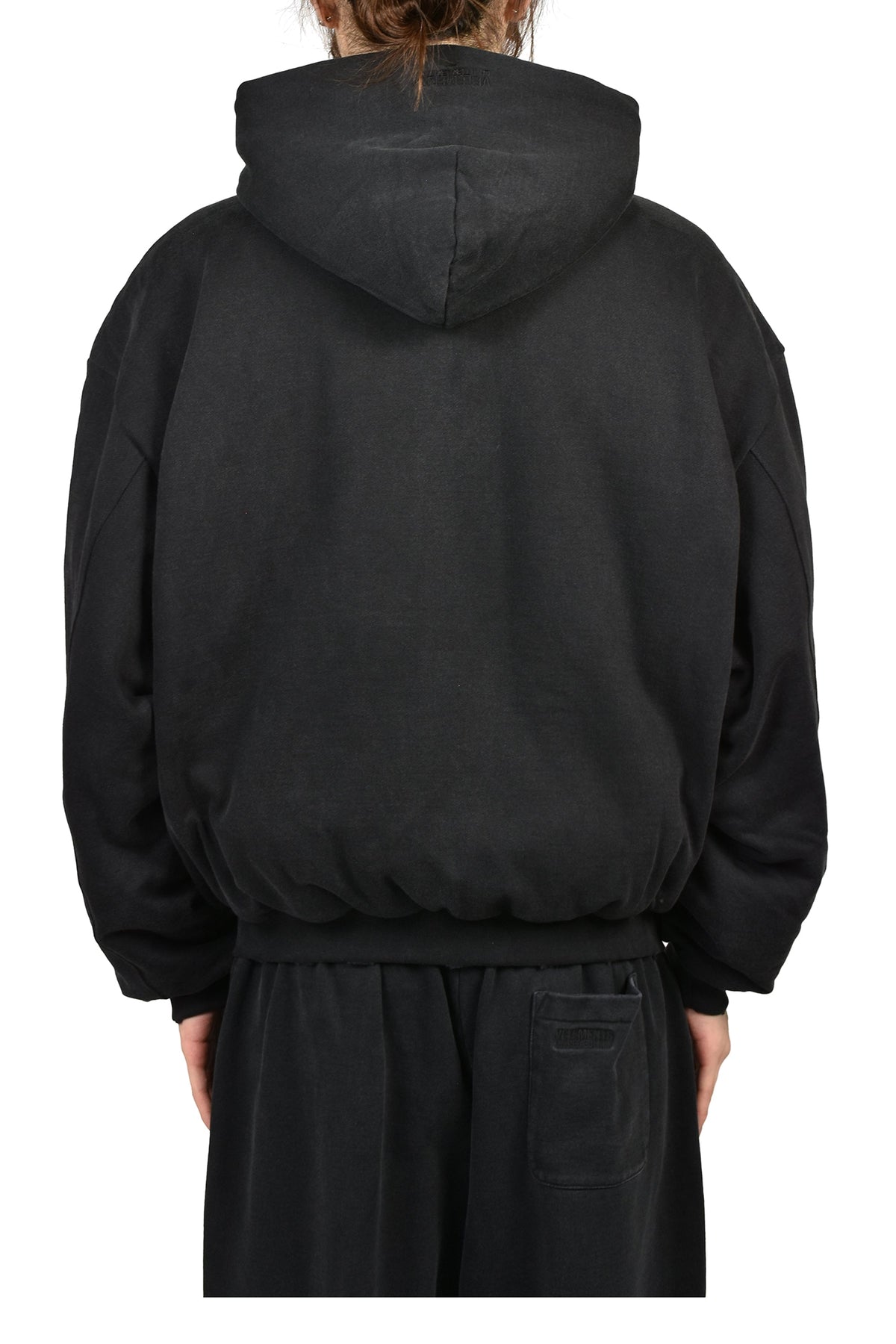 VETEMENTS ヴェトモン 【本物保証】 パーカー ストリート系 メンズ PUFFED ZIP-UP HOODIE FREE FRANCE / WASHED BLK