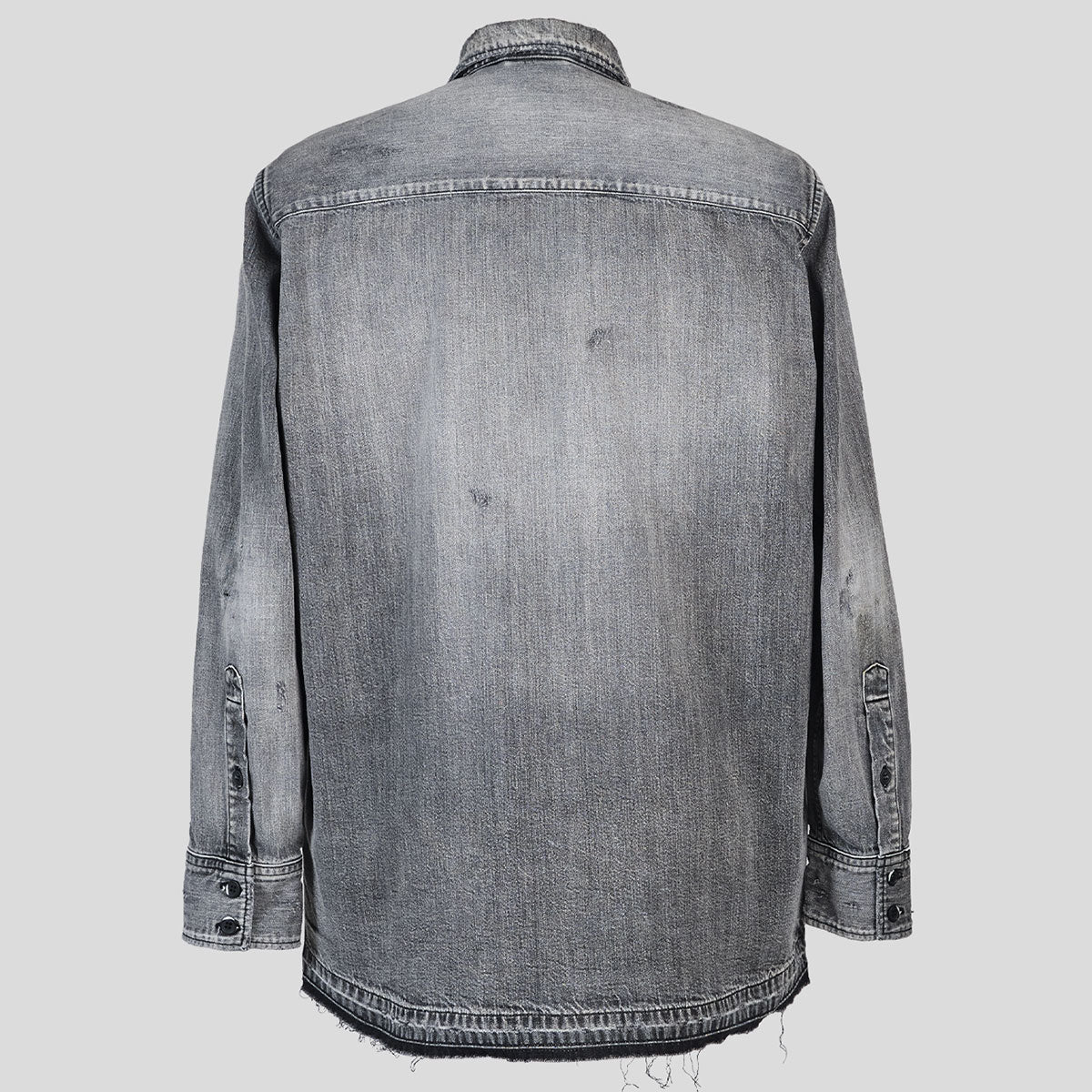 VUJA DE 【本物保証】 シャツ ストリート系 メンズ WYATT GREY CHAMBRAY SHIRT IN DENIM